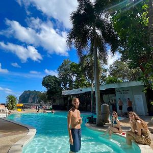 Blanco Hideout Railay - Youth Hostel 18 To 35 Only